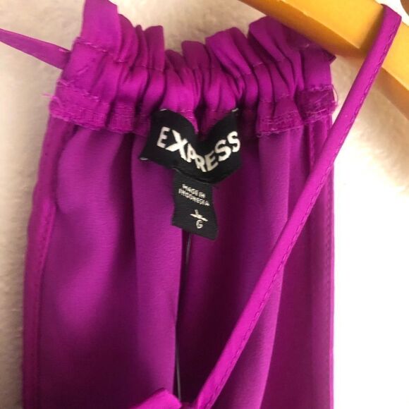 Express cropped purple open back sleeves blouse size L   New with tags - Picture 3 of 5